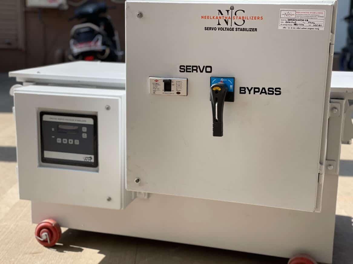 100 KVA Three Phase Servo Stabilizer